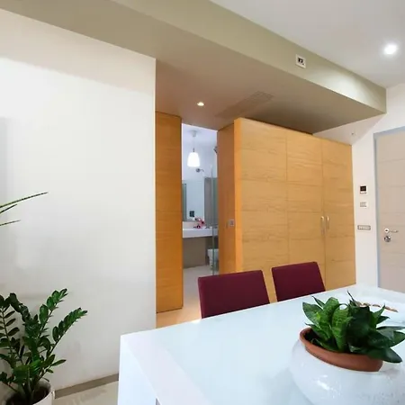 Comfortable Near Beaches 50 M² + Balcony Gallipoli