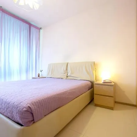 Apartment Comfortable Near Beaches 50 M² + Balcony