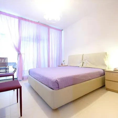 Comfortable Near Beaches 50 M² + Balcony Gallipoli