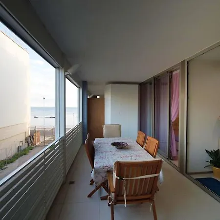 Comfortable Near Beaches 50 M² + Balcony * Gallipoli